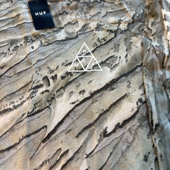 HUF Soho TT Marbel wash black camo Patterned Long Sleeve Men’s Tshirt small - Picture 5 of 10